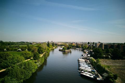 2 bedroom houseboat for sale, Harts Boatyard, Surbiton, KT6