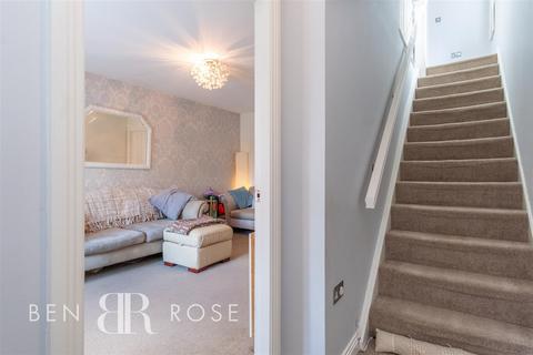 28 Cypress Close, Leyland, PR25 5TY