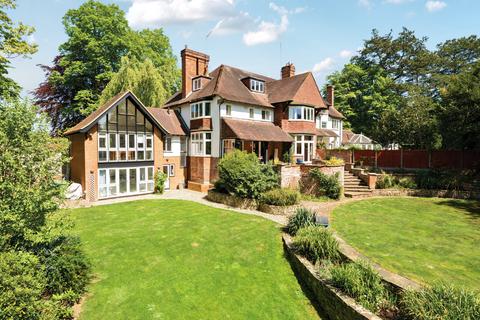 Combe End Danes Hill, Woking, GU22 7HQ
