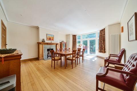 Combe End Danes Hill, Woking, GU22 7HQ