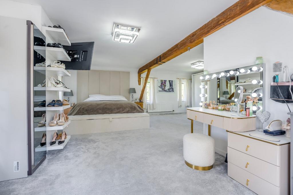 Principal Bedroom