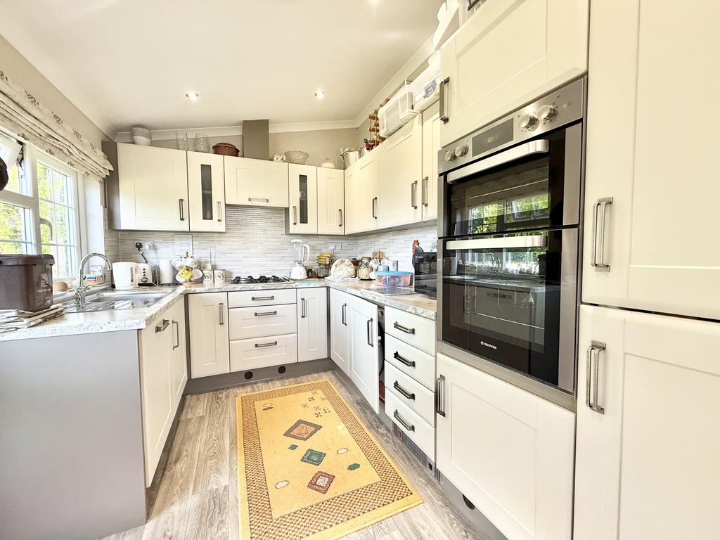Kitchen.jpeg