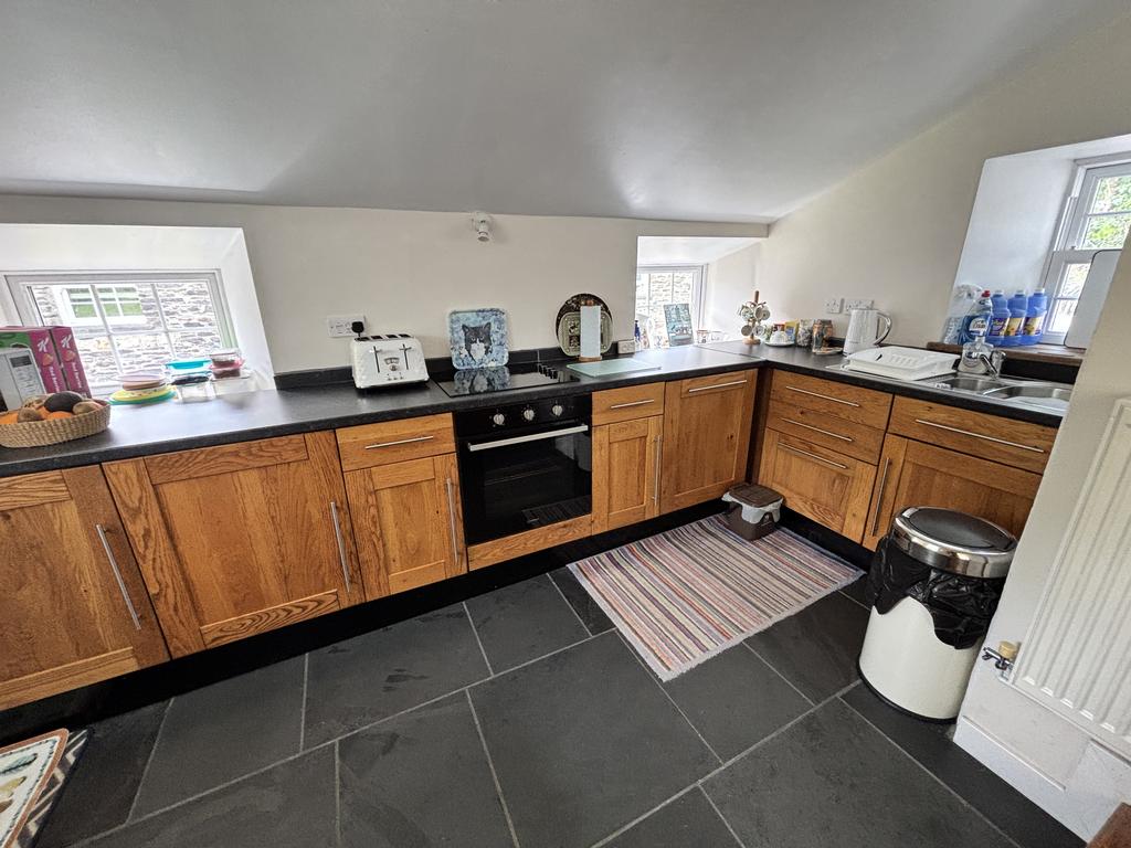 Kitchen/ Dining / Lounge