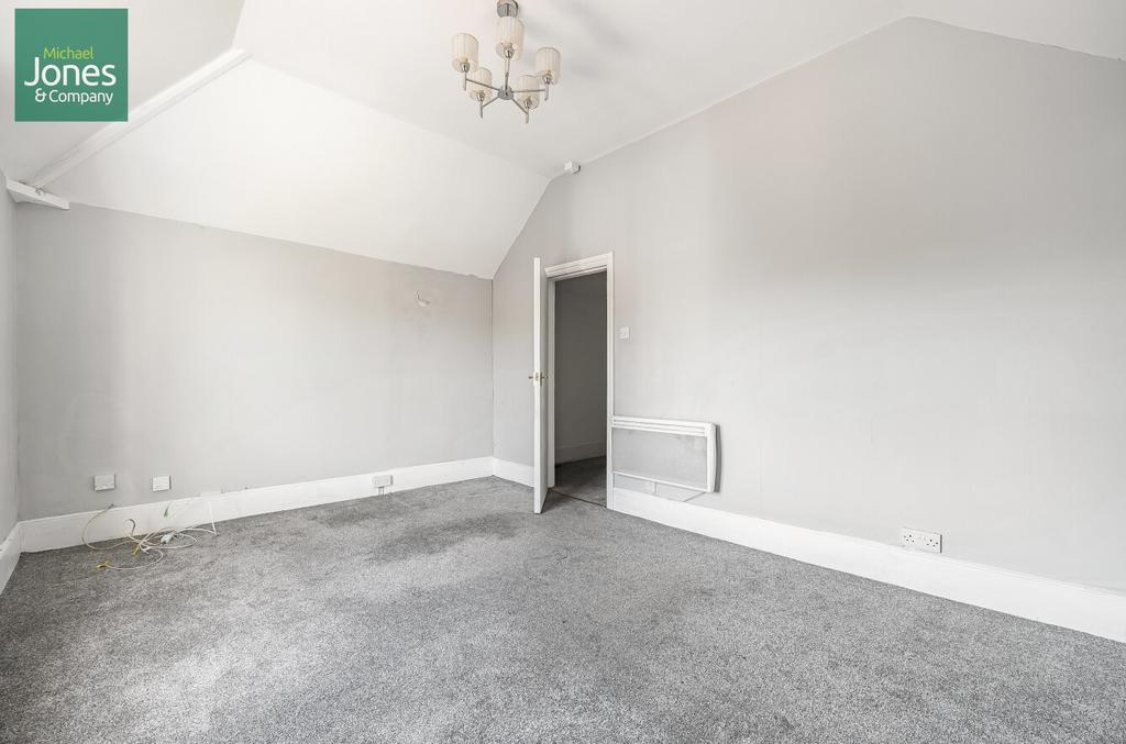Studio Room