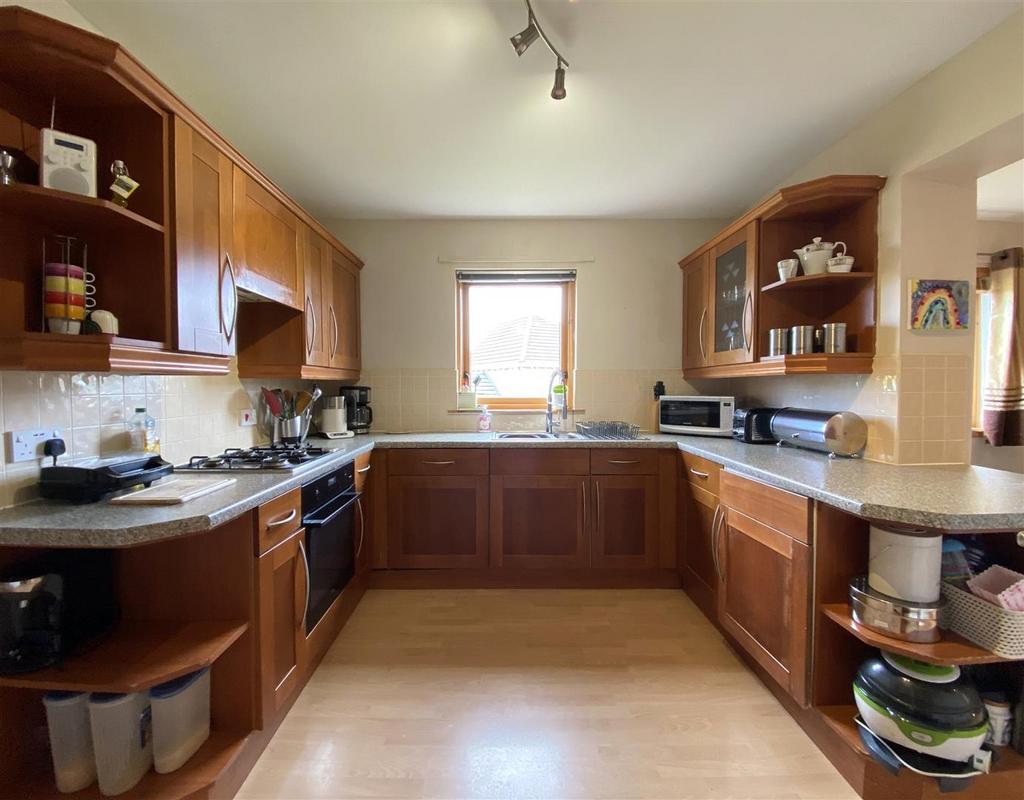 Kitchen.jpg