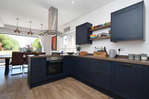 3 bedroom detached bungalow for sale, New Zealand Lane, Queniborough, Leicester, LE7