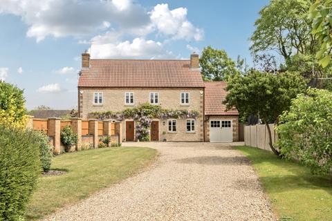 62b High Street, Caythorpe, Grantham, NG32 3DN