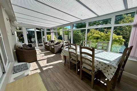 undefined, 8 Glan Ysgethin, Talybont, LL43 2BB
