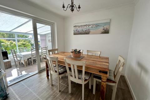 undefined, 8 Glan Ysgethin, Talybont, LL43 2BB