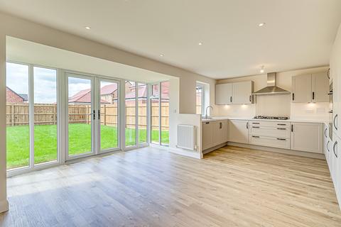 4 bedroom detached house for sale, Lower Road, Hockley, SS5