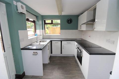 3 bedroom terraced house for sale, Summer Lane, Wombwell, Barnsley