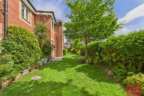 1 bedroom flat for sale, Maxime Court, Sketty, Swansea, SA2