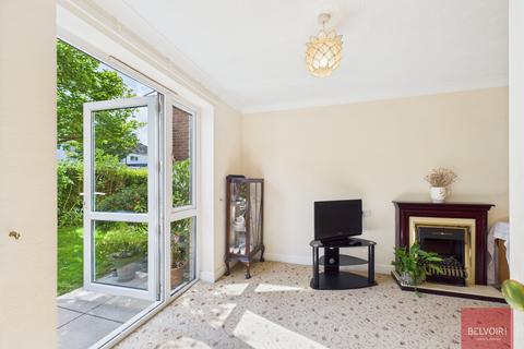 1 bedroom flat for sale, Maxime Court, Sketty, Swansea, SA2