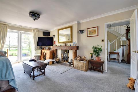 4 bedroom detached house for sale, Standard Hill, Ninfield, Battle
