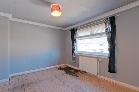 19 Atholl Place, Coatbridge, ML5 4LJ