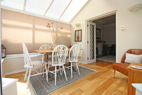 22 Airedale Avenue, Blackpool, FY3 9LH