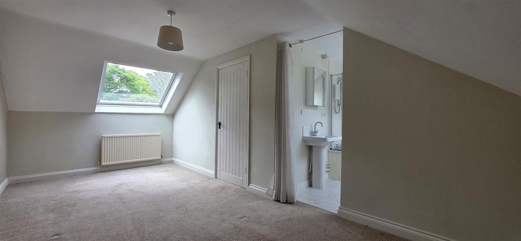 Bedroom3.jpg
