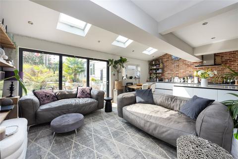 undefined, Elm Grove, Woking GU24