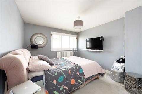 undefined, Elm Grove, Woking GU24