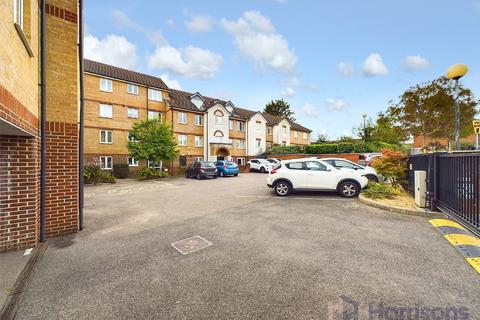 1 bedroom flat for sale, Riverbourne Court, Bell Road, Sittingbourne, Kent, ME10 4DL