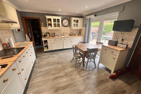 3 bedroom semi-detached house for sale, Racecourse Road, Wilmslow