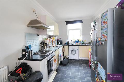 3 bedroom terraced house for sale, Church Street, Darfield, Barnsley