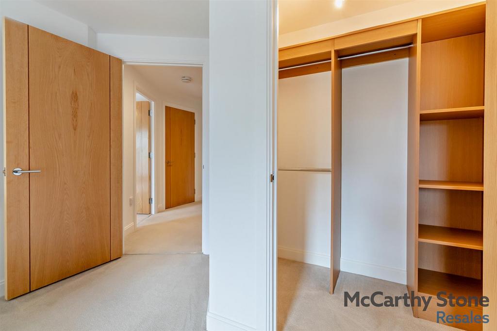 8646529-interior04-800.jpg
