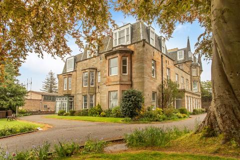 3 bedroom flat to rent, Kirk Brae, Liberton, Edinburgh, EH16