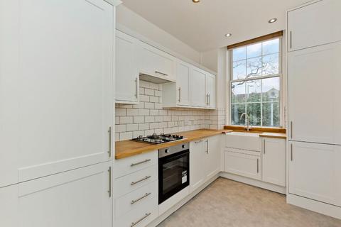 3 bedroom flat to rent, Kirk Brae, Liberton, Edinburgh, EH16