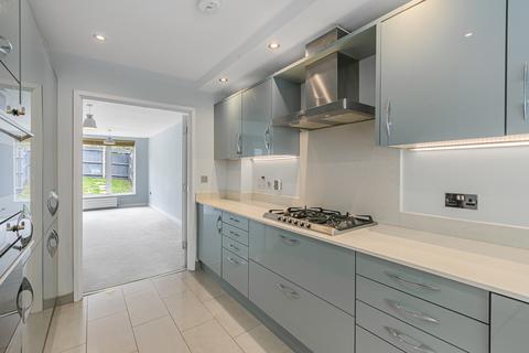 2c Stanhope Road, Croydon, CR0 5NS