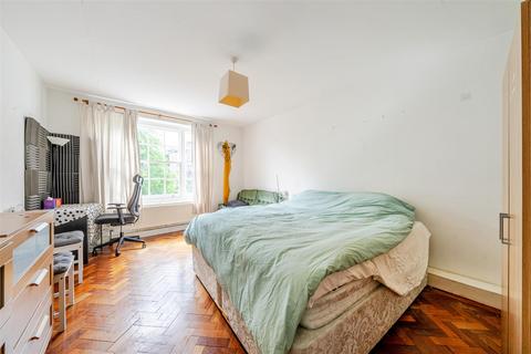1 bedroom flat for sale, Carlton Hill, St Johns Wood, NW8