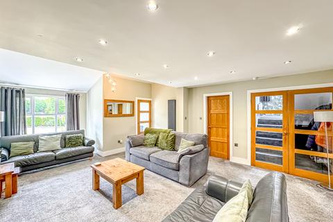 41 Appledore Drive, Bolton, BL2 4HH