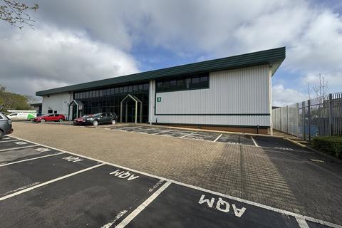 Industrial unit to rent, Unit 5 Flanders Industrial Park, Hedge End, Southampton, SO30 2FZ