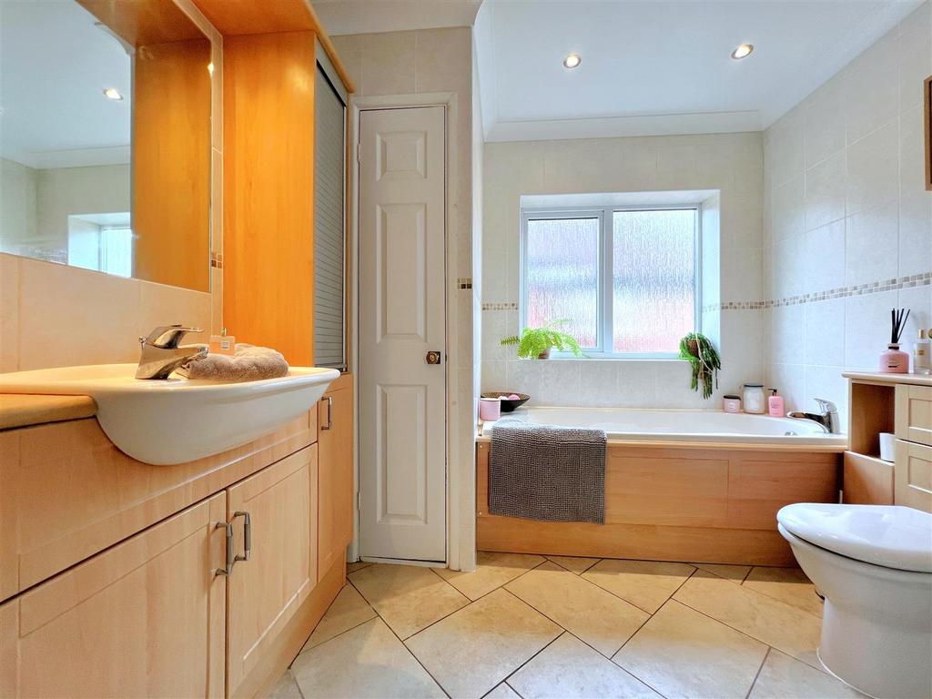 Bath.jpg