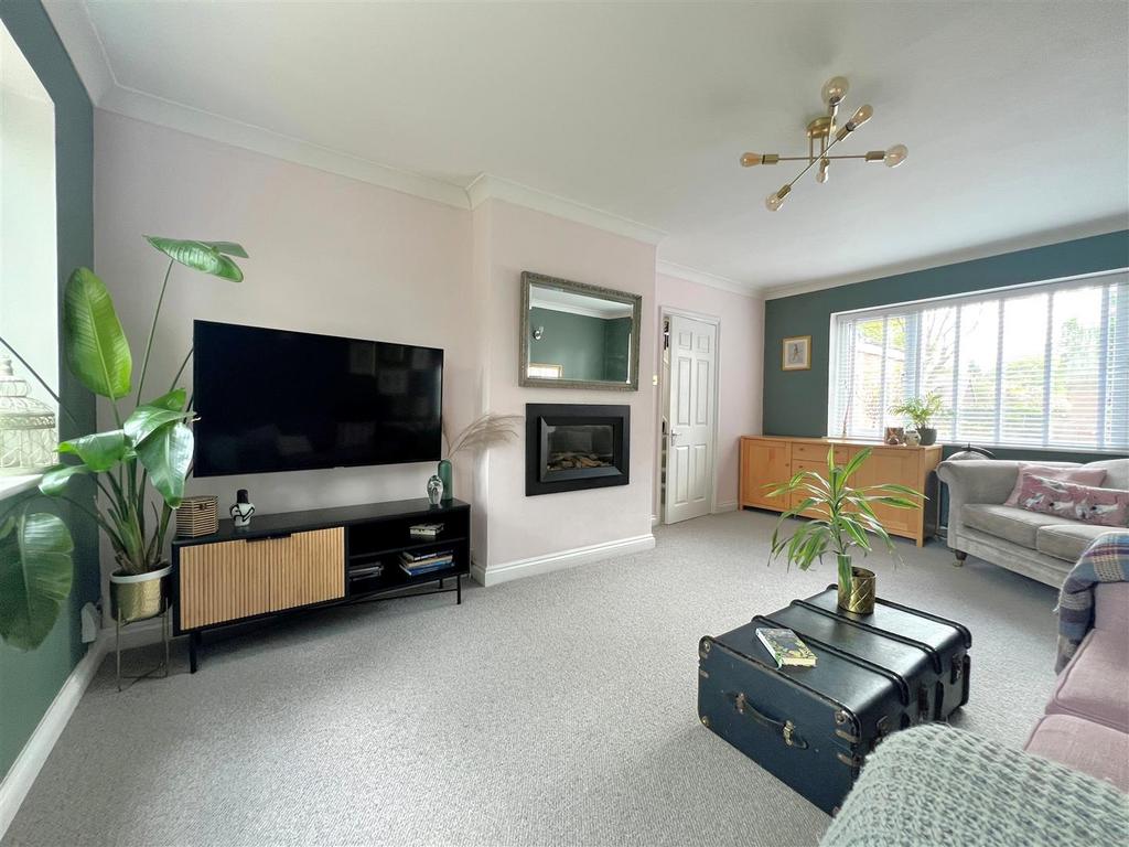 Living rm.jpg