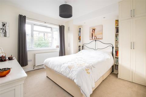 2 bedroom apartment for sale, Streatham High Road, London SW16