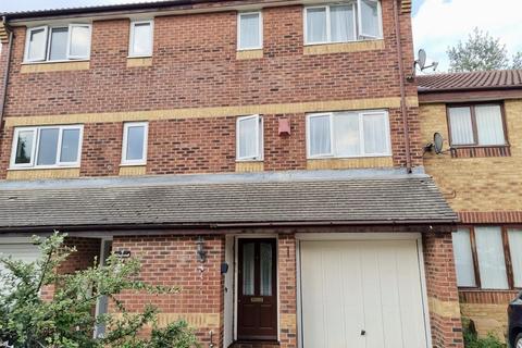 92 Kelvin Gardens, Croydon, CR0 4UR