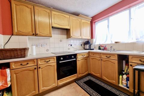 92 Kelvin Gardens, Croydon, CR0 4UR