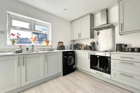 11 Ashford Road, Ashton On Ribble, Preston, PR2 1UB