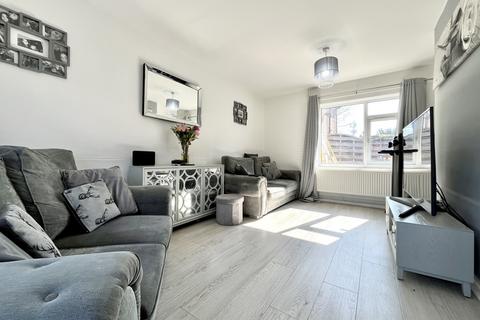 11 Ashford Road, Ashton On Ribble, Preston, PR2 1UB