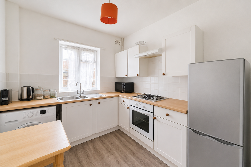 Apartment in LONDON - View 4