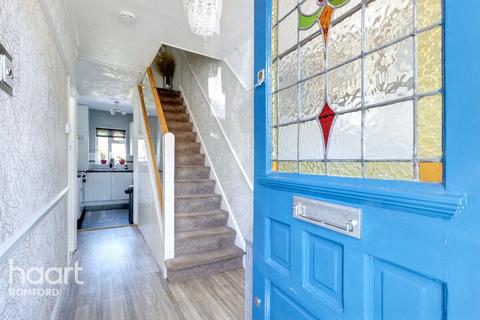 3 bedroom terraced house for sale, Laurel Crescent, Romford