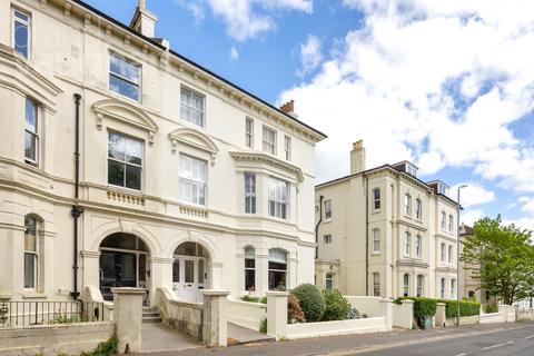 Dyke Road, Brighton, BN1