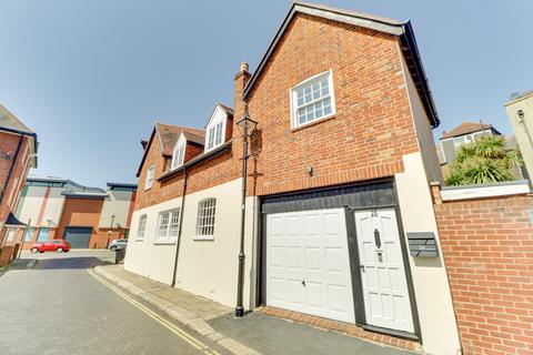 3 bedroom detached house for sale, Beck Street, Portsmouth