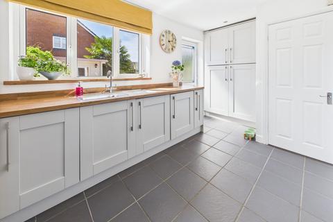 8 Kittiwake Close, Astley, Manchester, M29 7TE