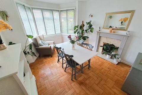 3 bedroom semi-detached house for sale, Elmdon Lane, Marston Green, Birmingham