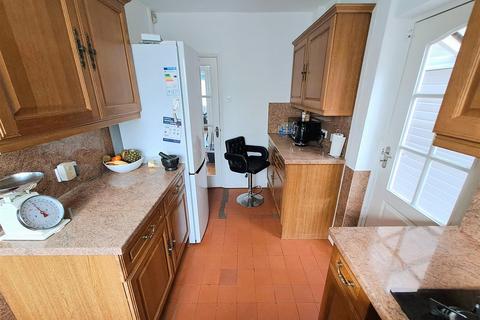 3 bedroom semi-detached house for sale, Elmdon Lane, Marston Green, Birmingham