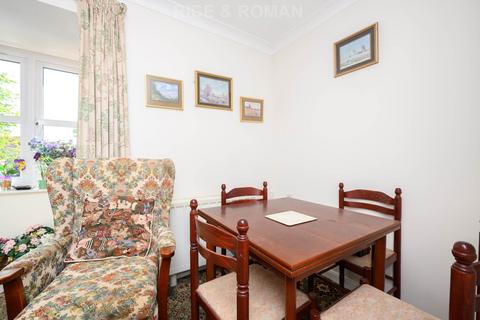 1 bedroom retirement property for sale, Drill Hall Road, Chertsey KT16