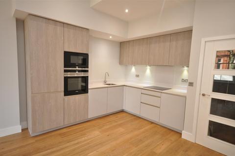 1 bedroom flat to rent, Park House, Avenue Road, Leamington Spa