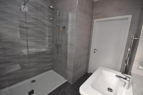 1 bedroom flat to rent, Park House, Avenue Road, Leamington Spa
